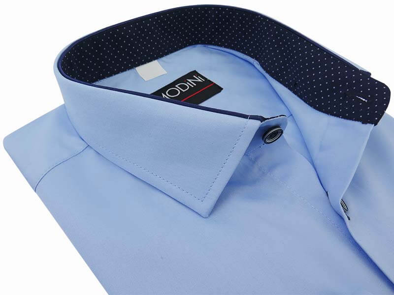 Błękitna/niebieska koszula męska z granatowymi kontrastami w kropki Y06