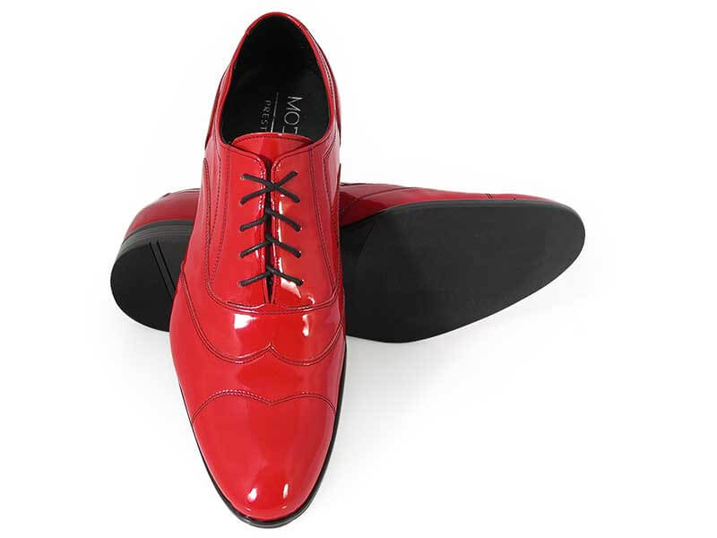 Lakierkowane obuwie męskie w kolorze intensywnej czerwieni - Austerity T153