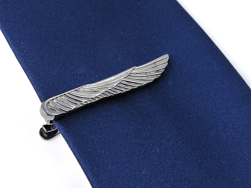 Grafitowa spinka do krawata - skrzydło ZS39